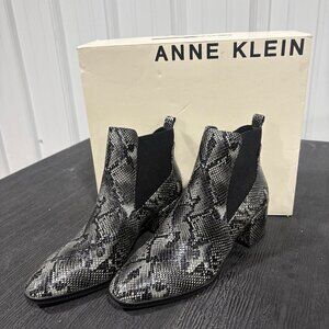 Anne Klein Leopard Print Booties – Brand New!